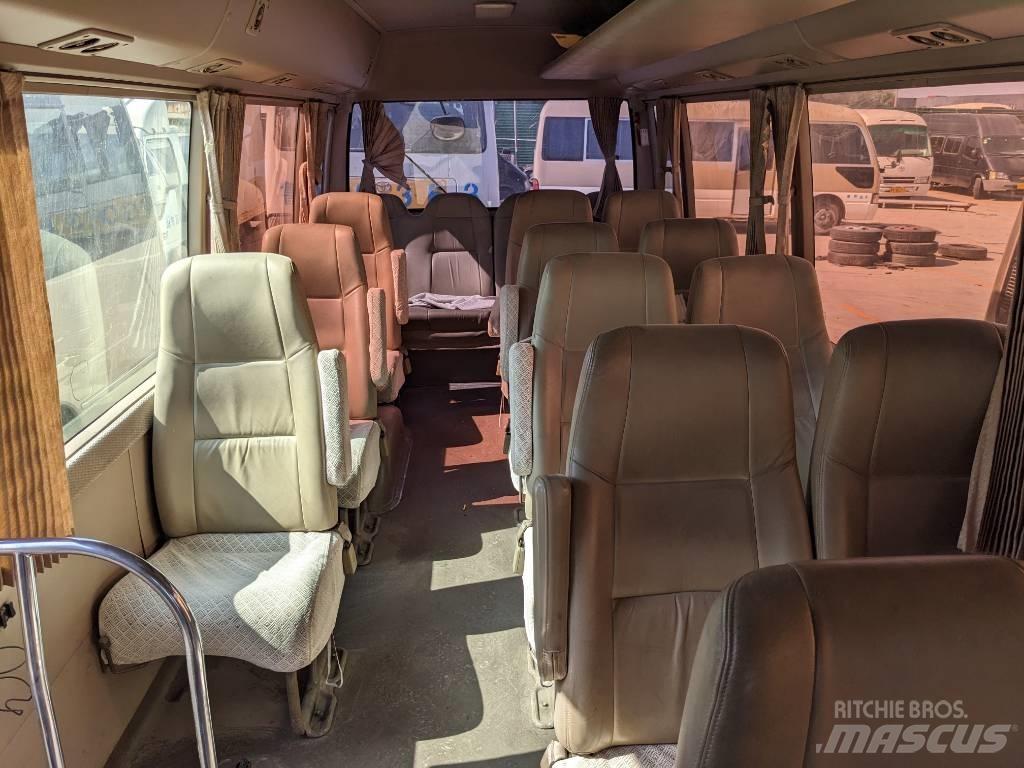 Toyota Coaster Bus Мини бусове