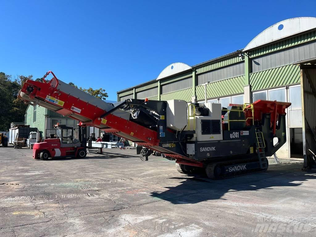 Sandvik QJ 241 Мобилни трошачки

