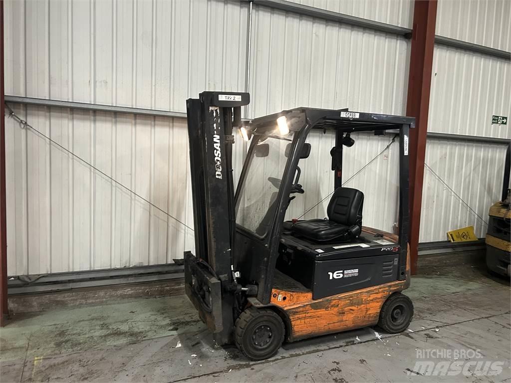 Doosan B16X-5 Електрически вилични кари-повдигачи