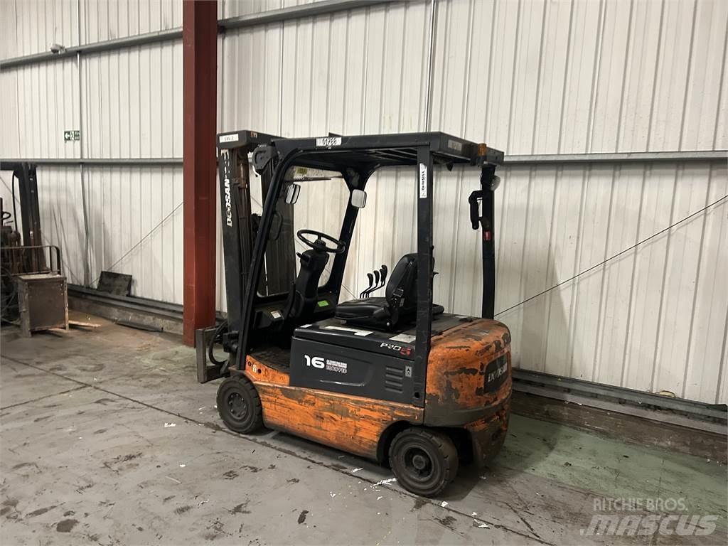 Doosan B16X-5 Електрически вилични кари-повдигачи