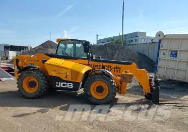 JCB 540-140 Телескопични товарачи