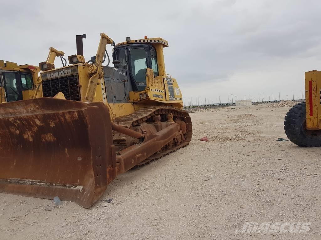 Komatsu D 275 AX Верижни булдозери
