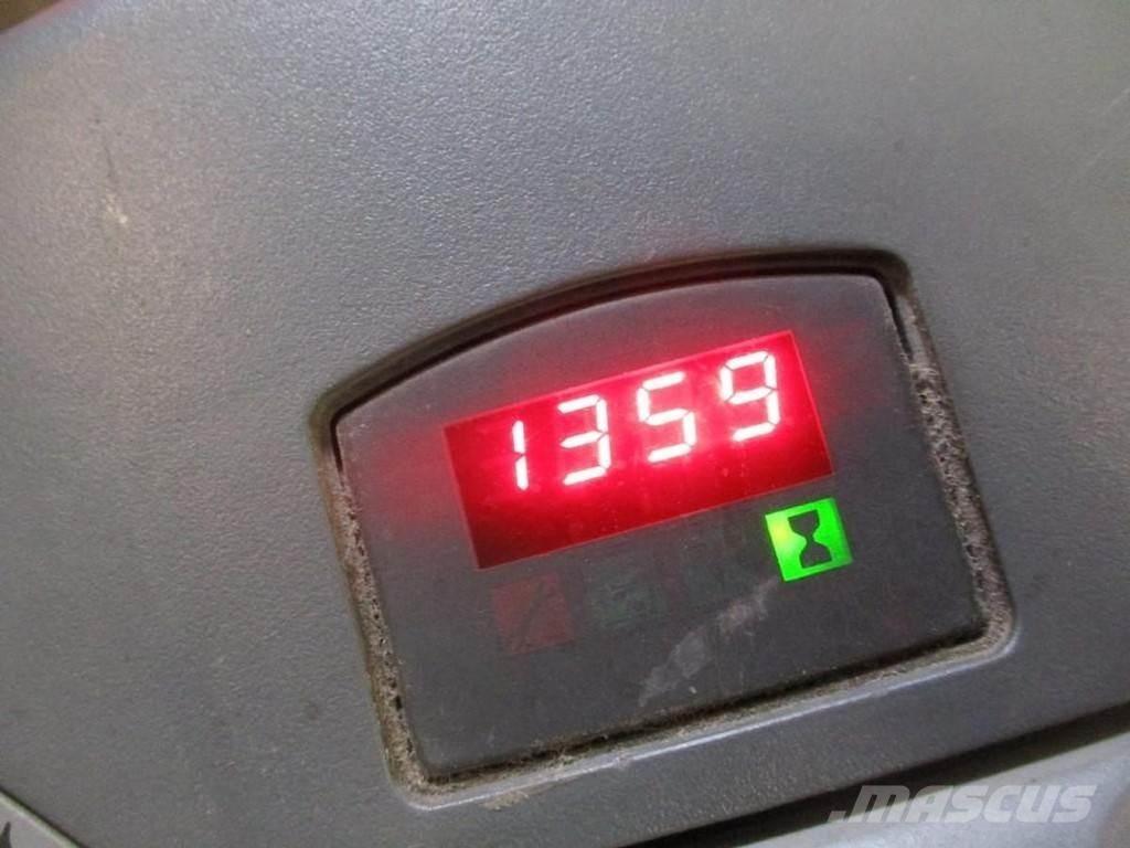 BT LWE 180 Нископовдигач