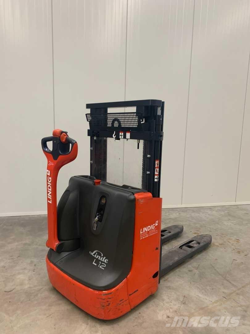 Linde L12 Колички високоповдигачи с теглич