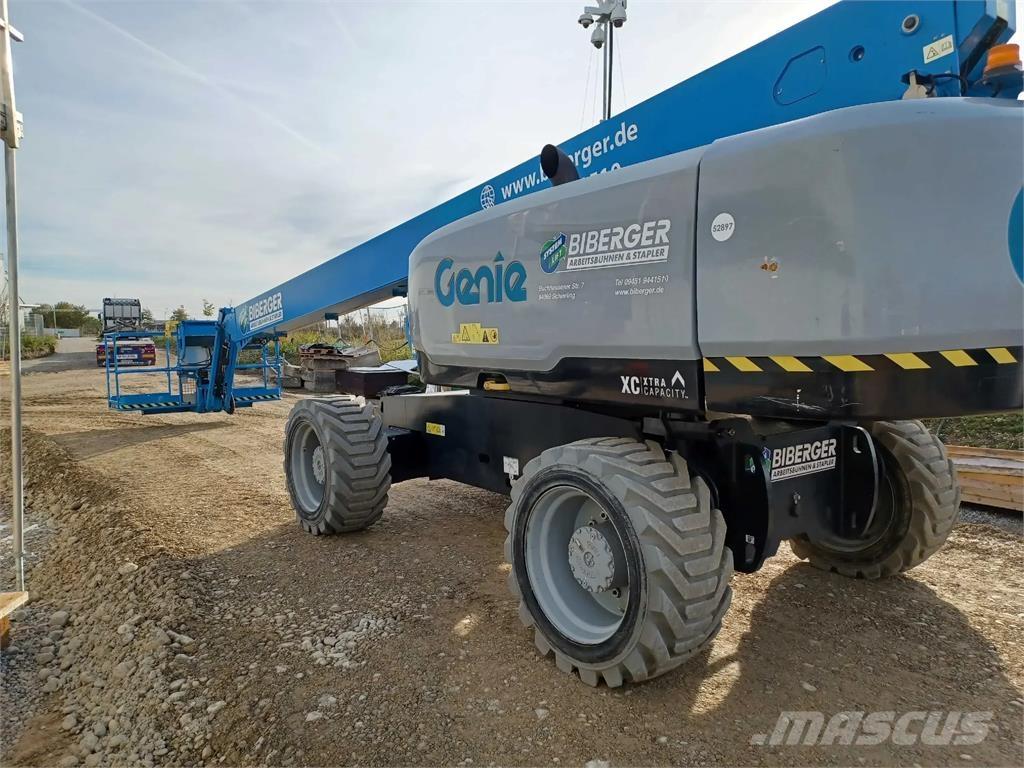 Genie S85 XC Телескопични повдигачи
