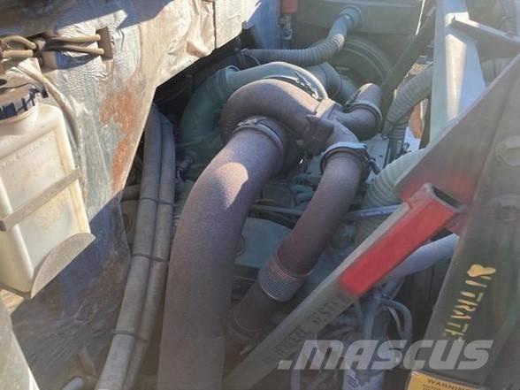 Oshkosh M1070 Влекачи