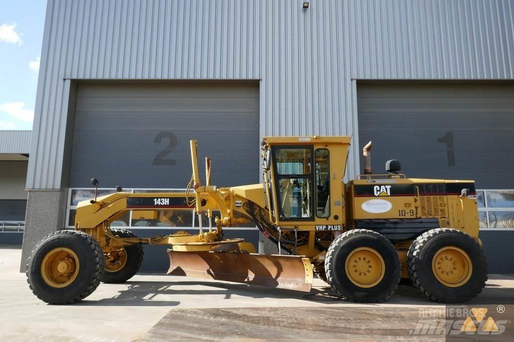 CAT 143H Грейдери