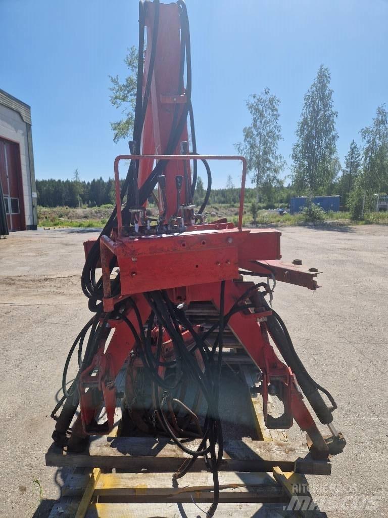 Nokka HK1810 Каранове и товарачи