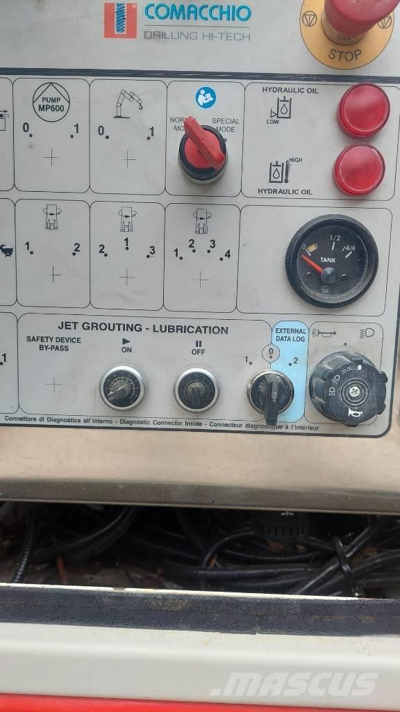 Comacchio GEO 600 Апаратура за повърхностна редова сеидба