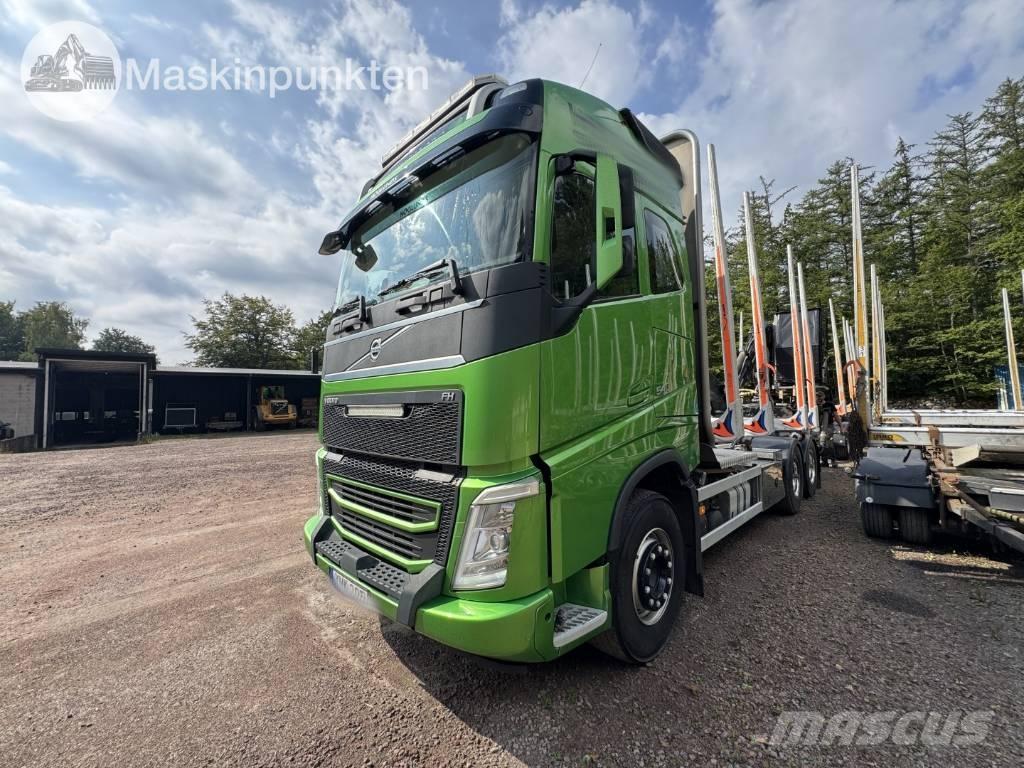 Volvo FH 16 550 За превоз на дървени трупи