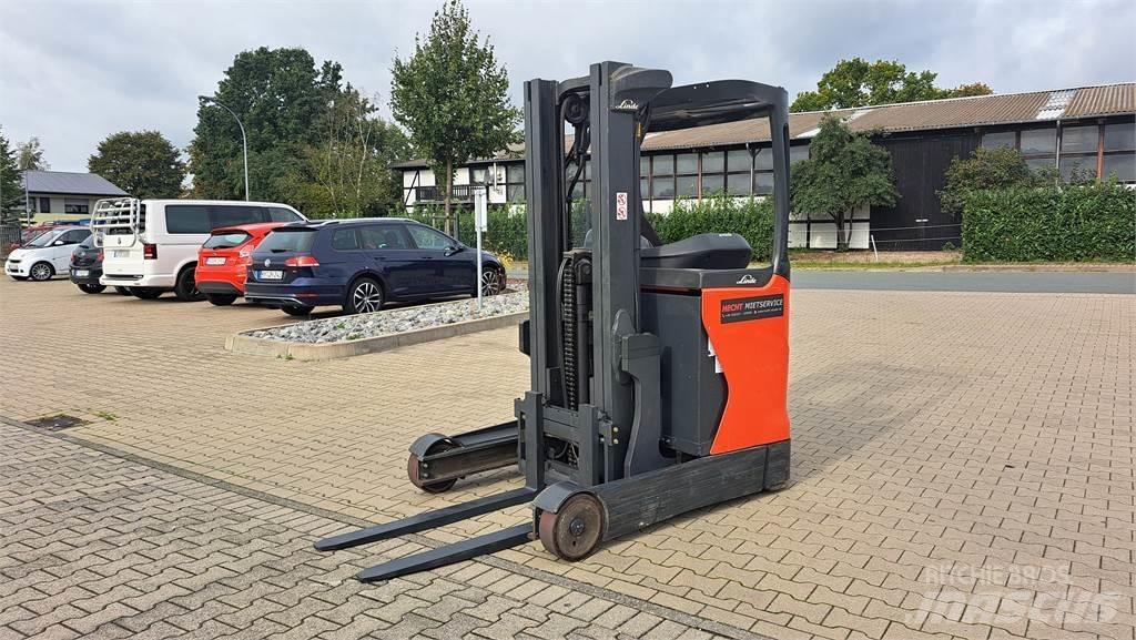 Linde R14B Ретрак/ Високоповдигач с изместване на вилката напред