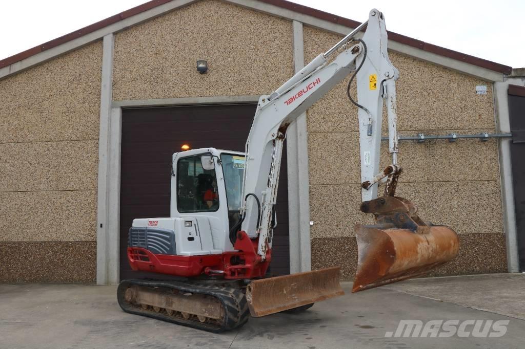 Takeuchi TB 250 Мини екскаватори < 7 т