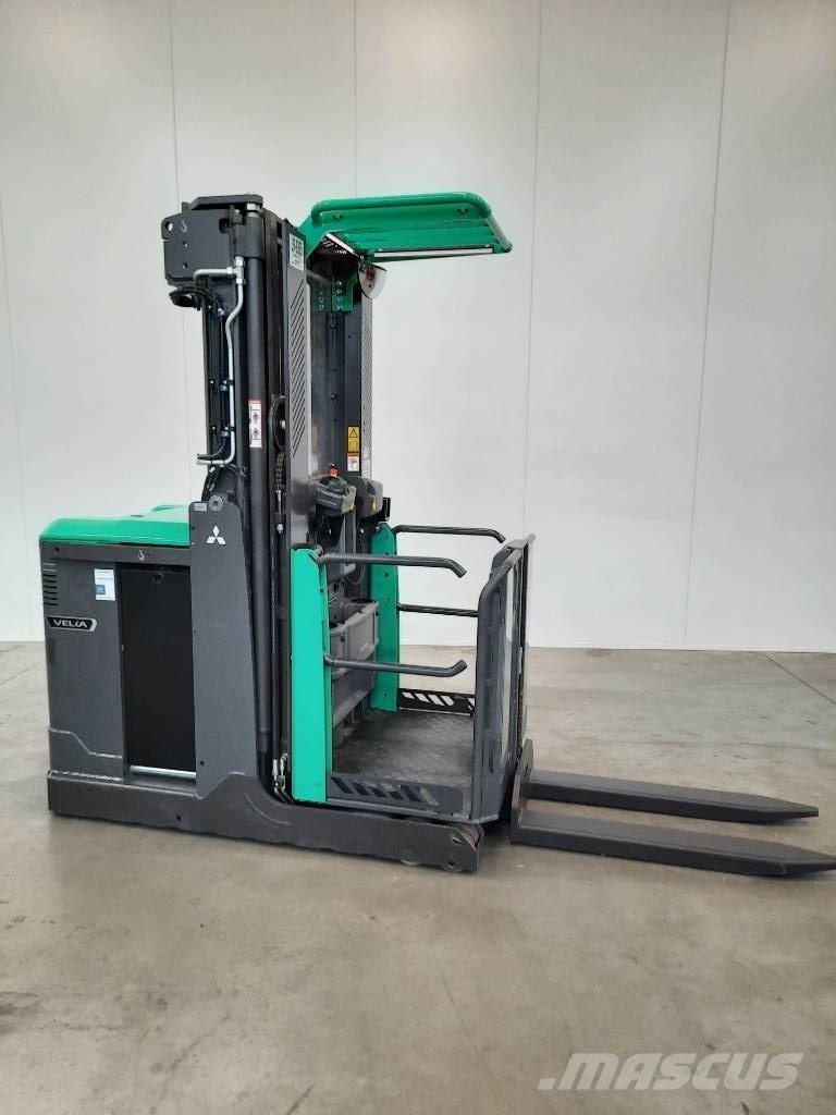 Mitsubishi OPBM10P Машини за комисиониране високоповдигачи