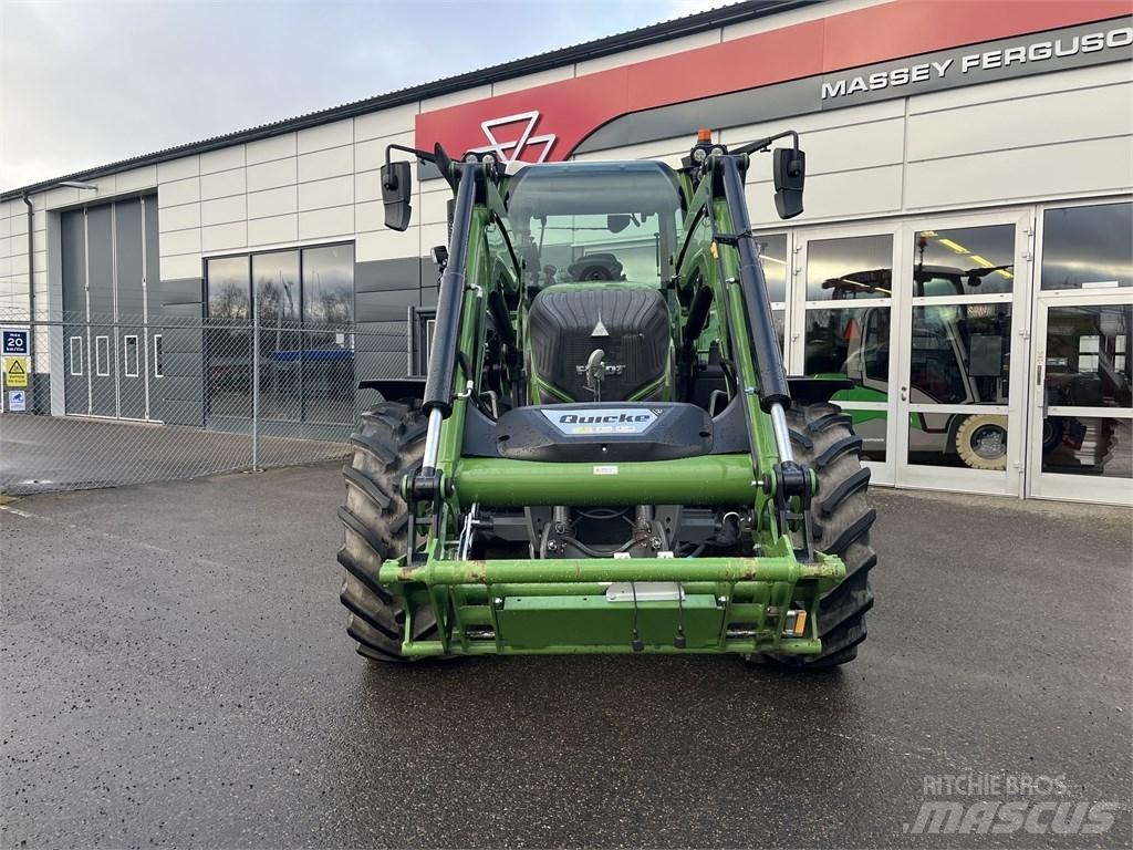 Fendt 716 Vario Трактори