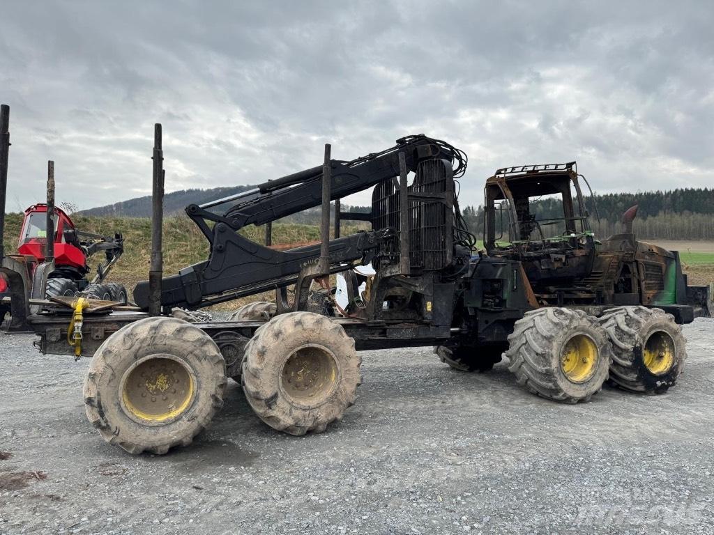 John Deere 1110 E Форуардери