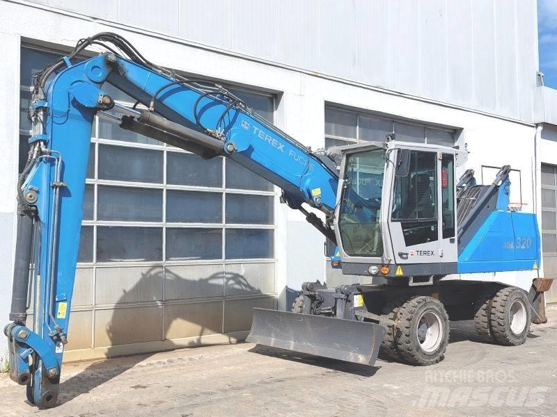 Fuchs MHL 320 D Оператори на отпадъци/индустрия
