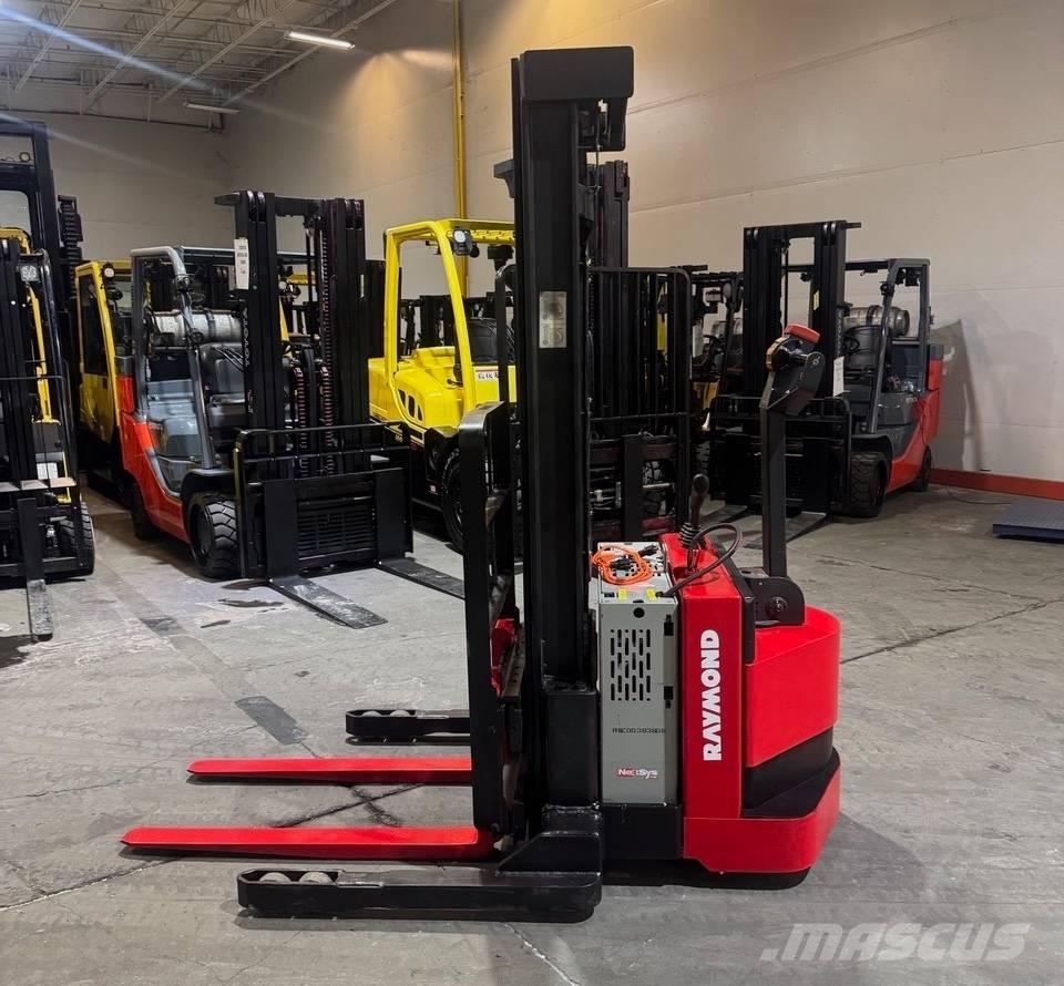 Raymond RSS40 Самоходни товарачи