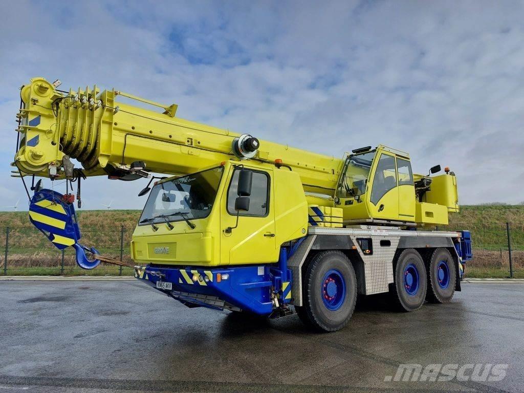 Grove GMK3060 Всъдеходни кранове