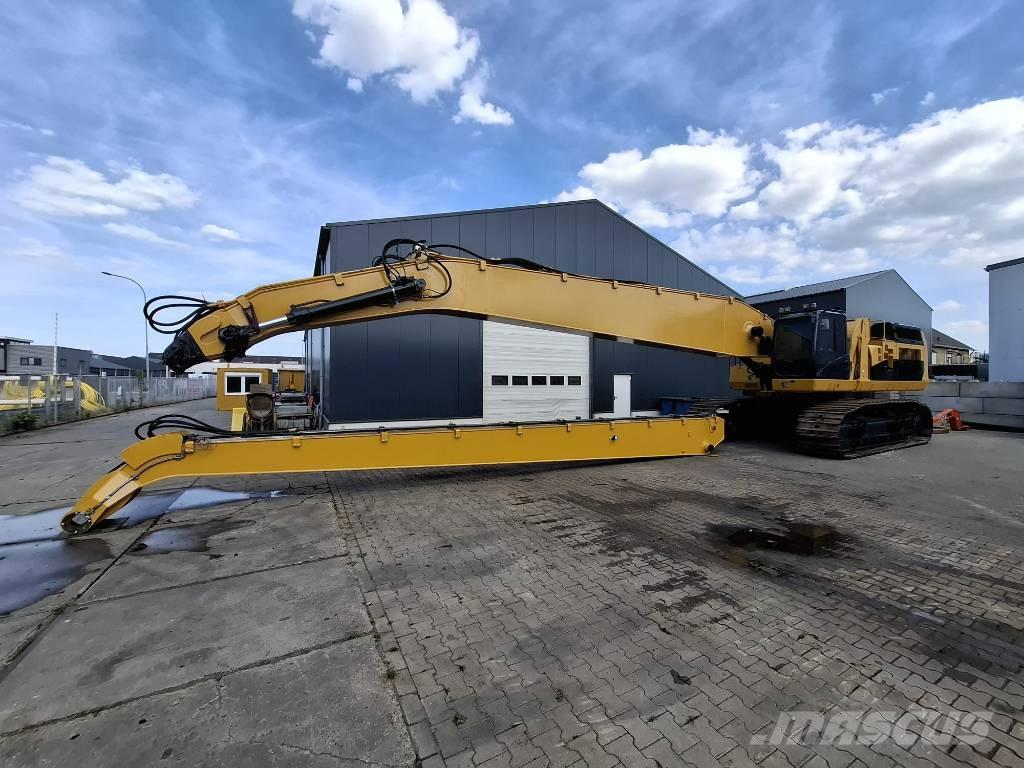 CAT 374 D L Оператори на отпадъци/индустрия
