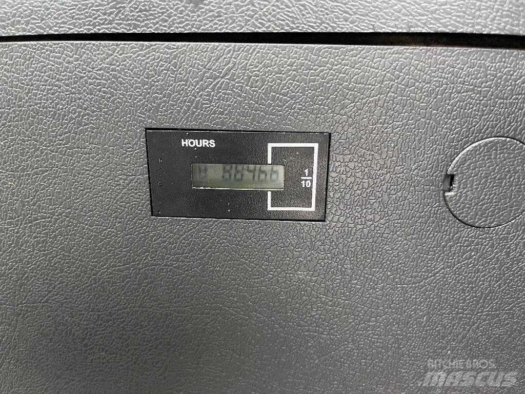 Hyundai HX140L Верижен екскаватор