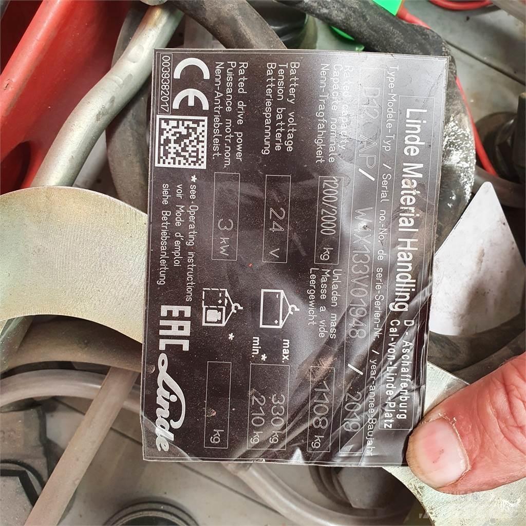 Linde D12AP Колички високоповдигачи с теглич