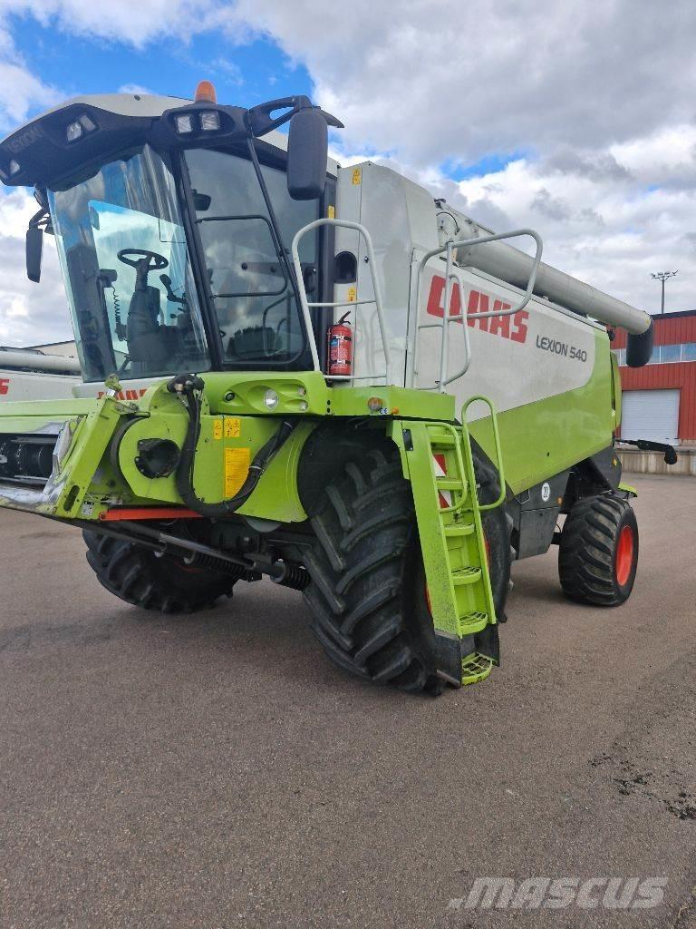 CLAAS Lexion 540 Комбайни