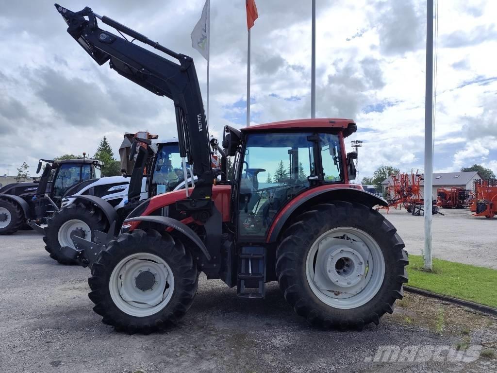 Valtra A 135 Трактори