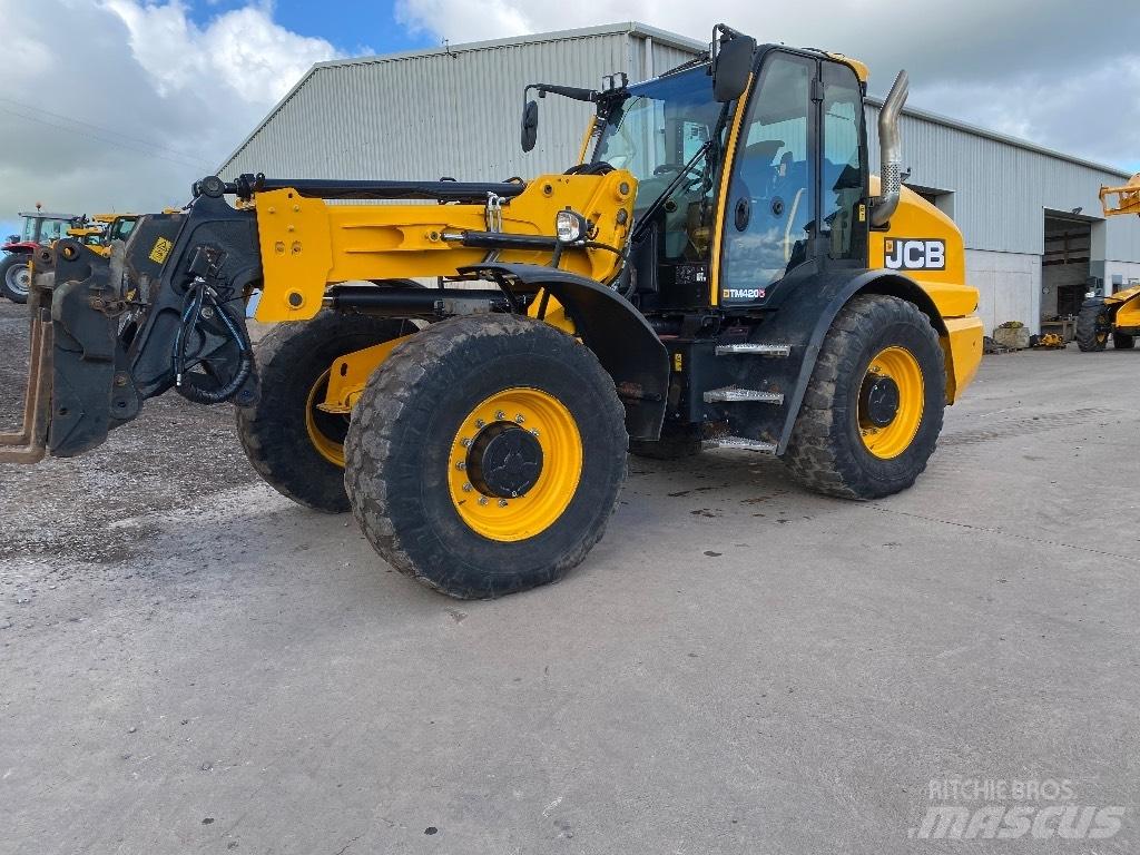 JCB Tm420s Телескопични товарачи за селското стопанство
