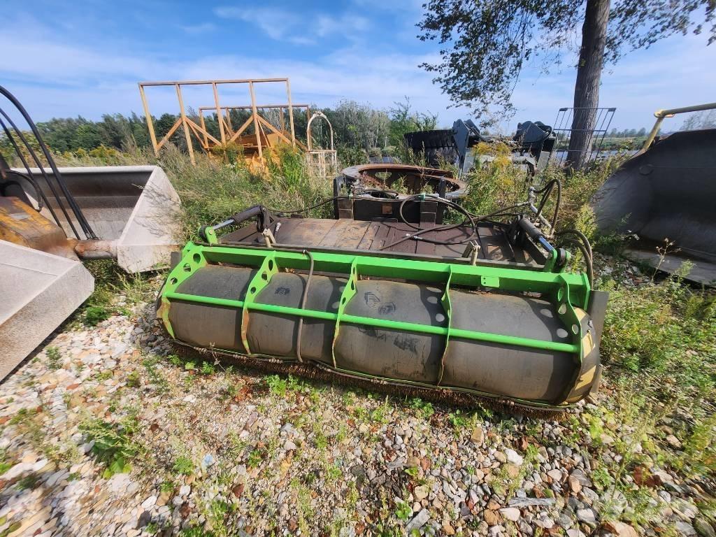 PMC SWB2500 Автоматични метачки с четки