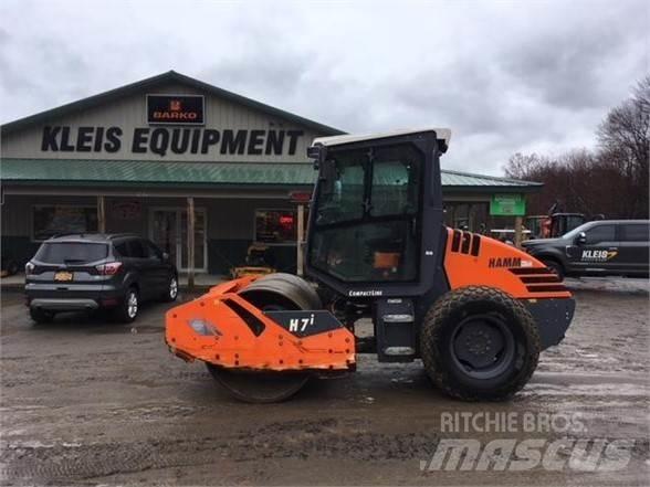 Hamm H7i Еднобарабанни ролки
