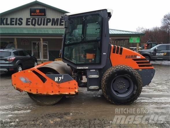 Hamm H7i Еднобарабанни ролки
