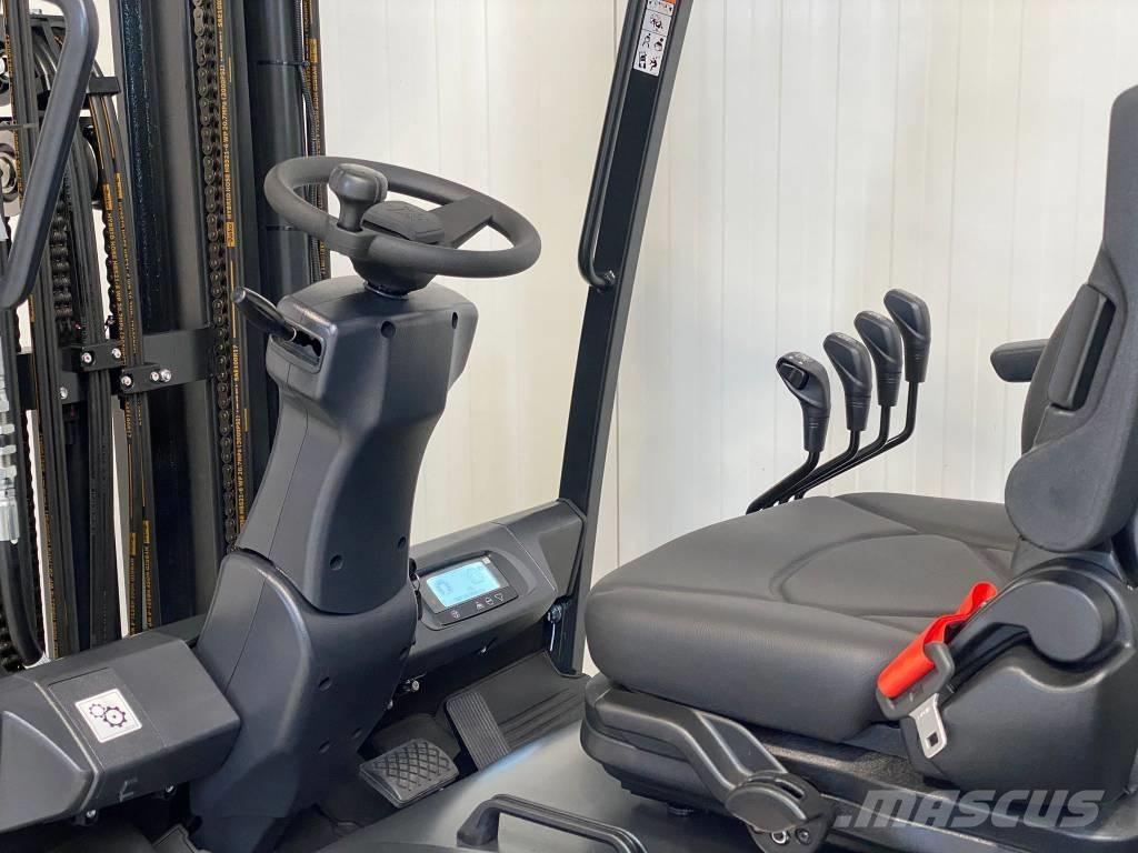 Bobcat B30X-7 PLUS Електрически вилични кари-повдигачи