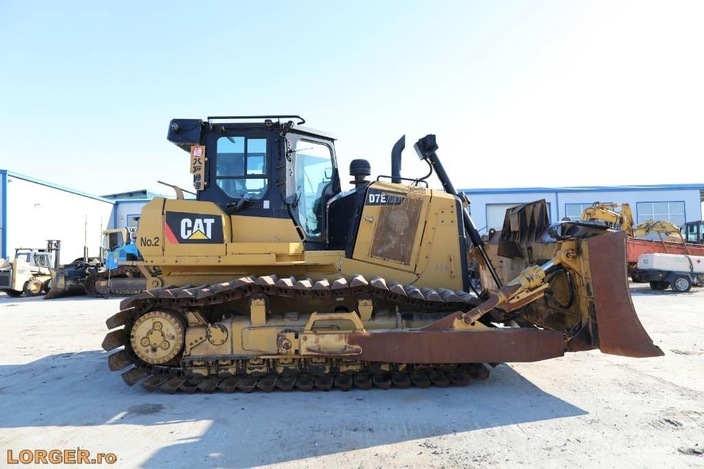 CAT D 7 E LGP Верижни булдозери
