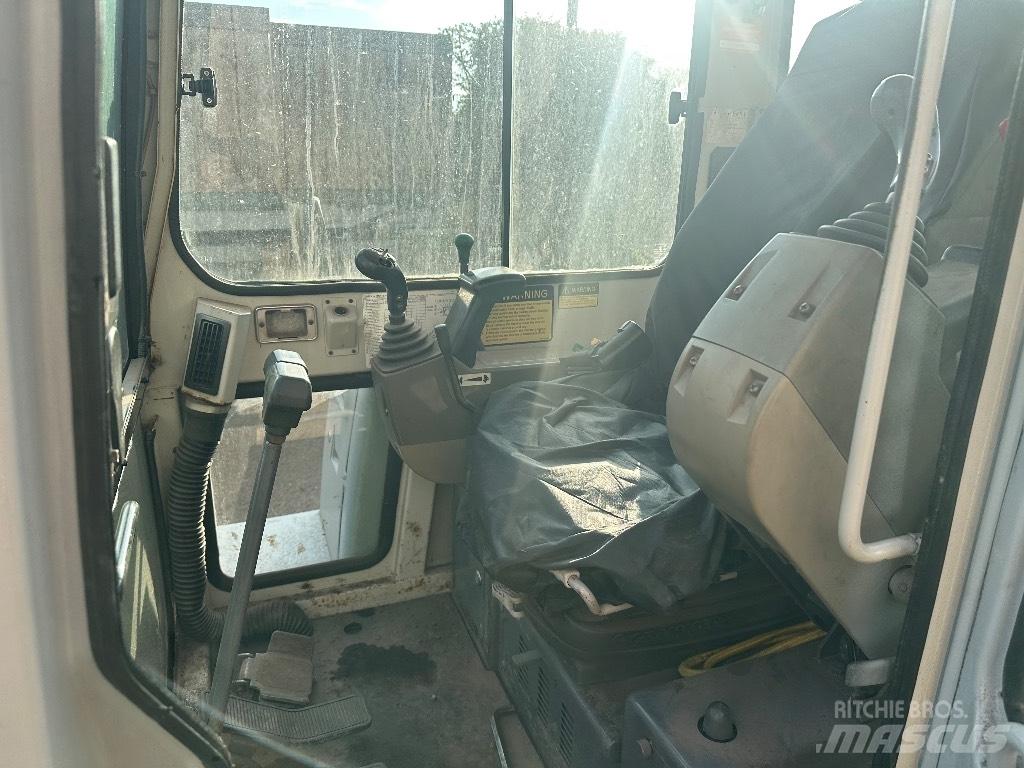 Takeuchi TB 125 Мини екскаватори < 7 т