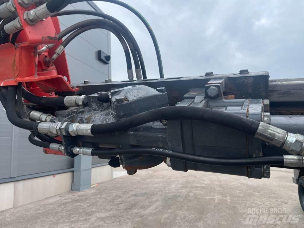 Sandvik DC300Ri Апаратура за повърхностна редова сеидба
