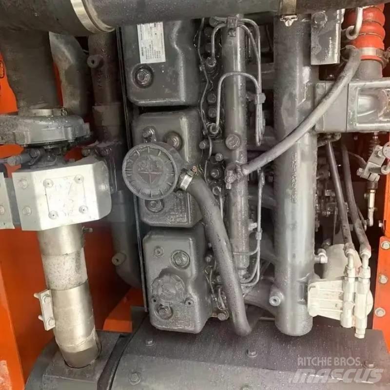 Doosan DX 300 Верижен екскаватор