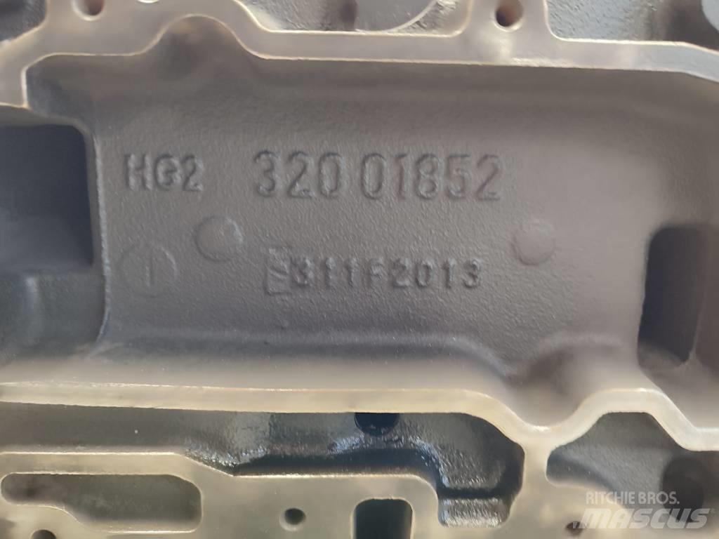 JCB 3CX engine post Двигатели