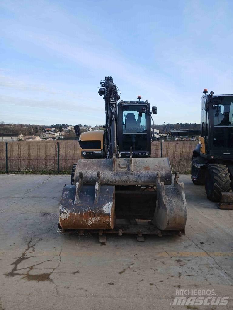 Mecalac 11MWR Колесни екскаватори