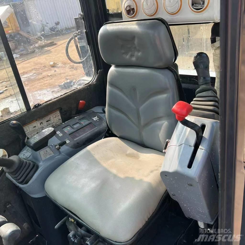 Bobcat 331 Мини екскаватори < 7 т