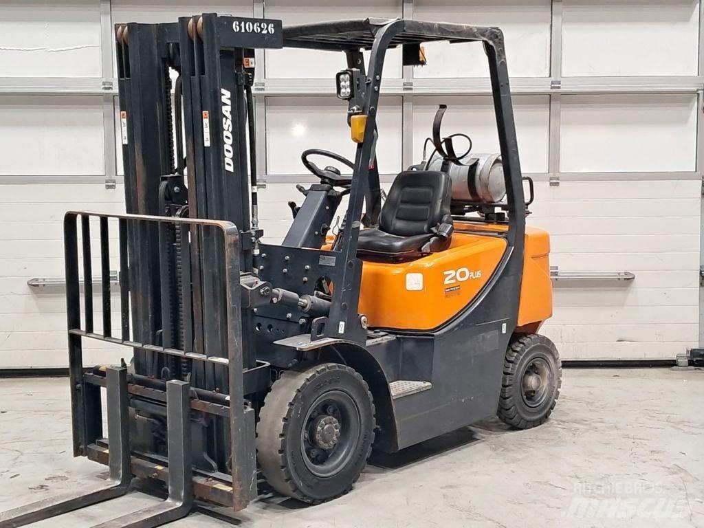 Doosan G20GP Камиони с АГУ