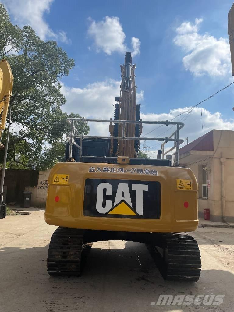 CAT 320D Верижен екскаватор