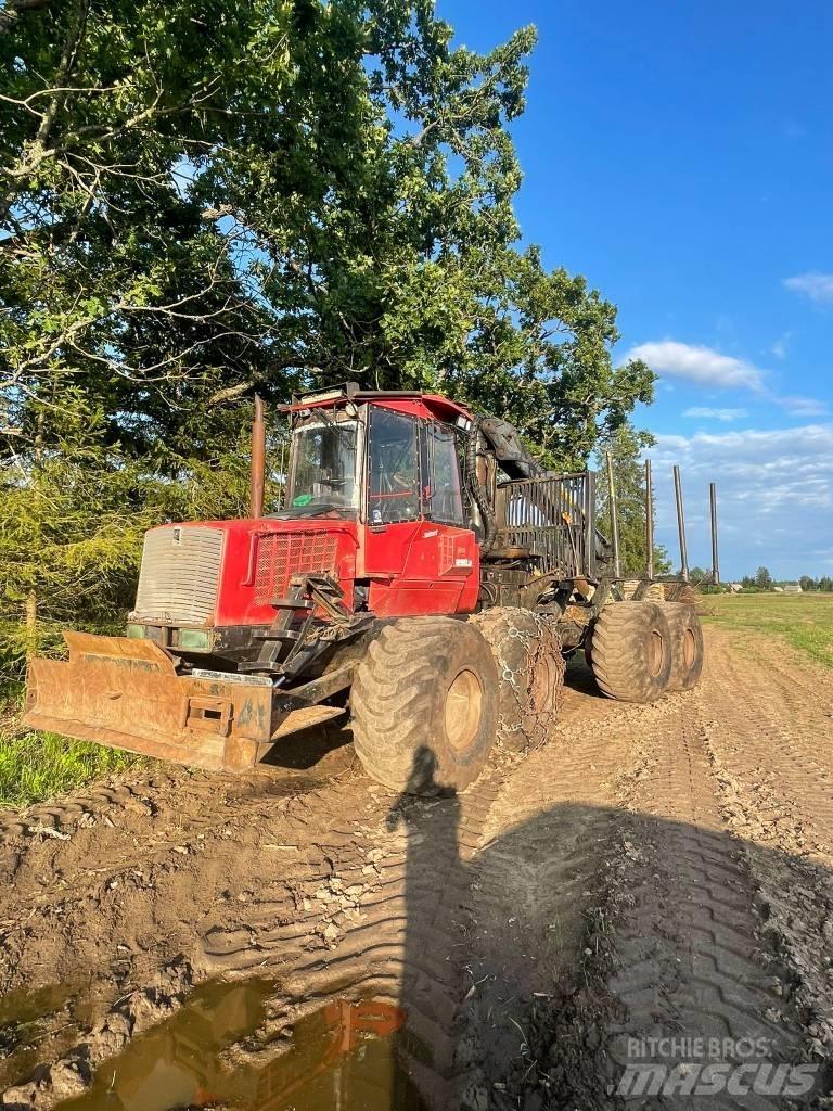 Valmet 890,2 Форуардери