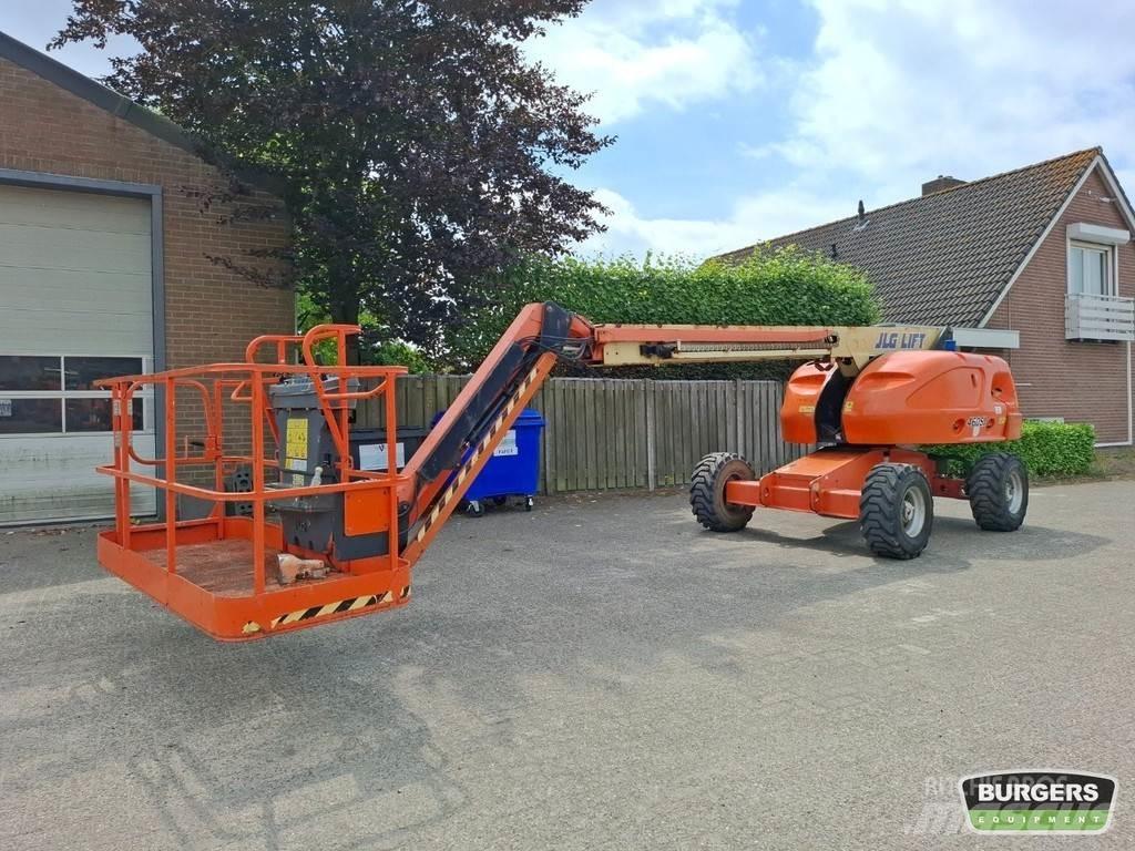 JLG 460SJ Телескопични повдигачи
