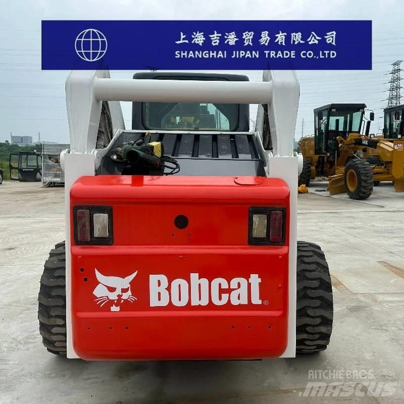 Bobcat S 300 Мини товарачи
