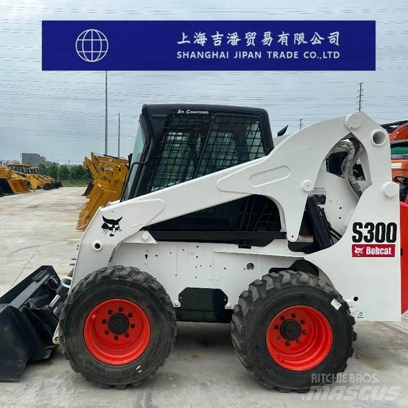Bobcat S 300 Мини товарачи
