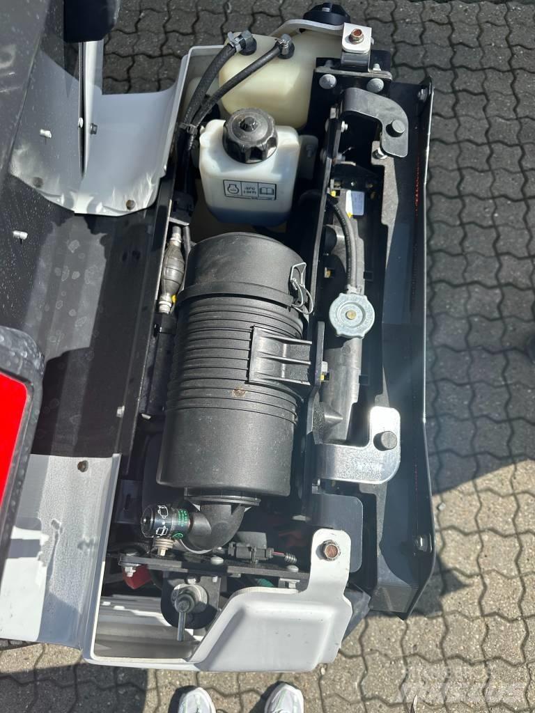 Bobcat L 23 Многофункционални товарачи