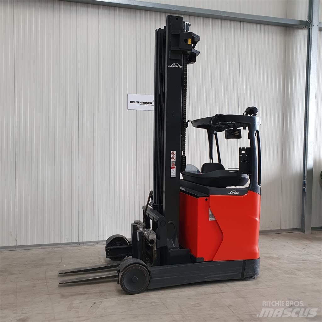 Linde R20 Ретрак/ Високоповдигач с изместване на вилката напред