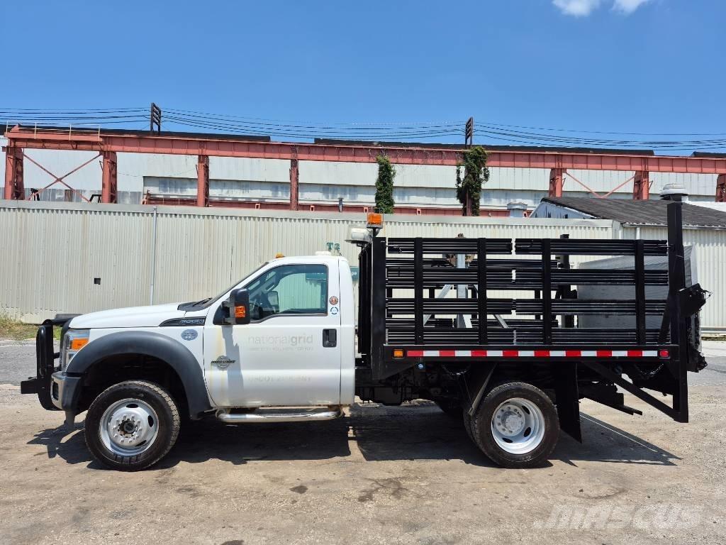 Ford F 550 Пикапи