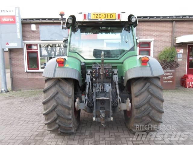 Fendt 211 Vario Трактори