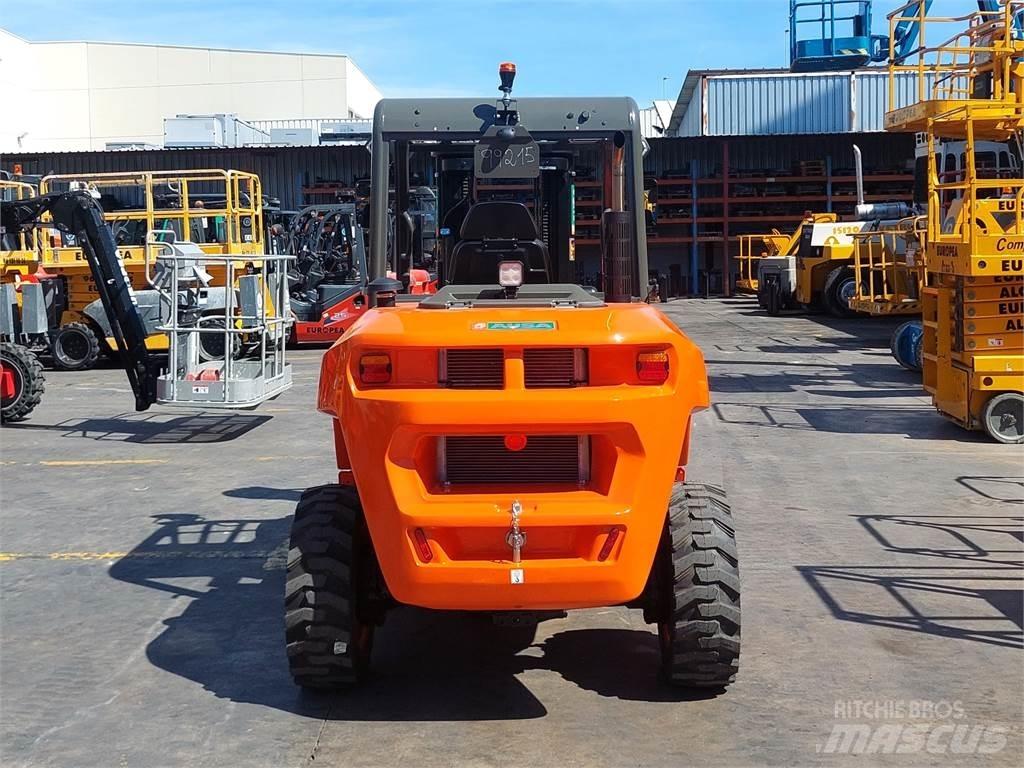 Ausa C201 Hx4 Камиони за херавни местности